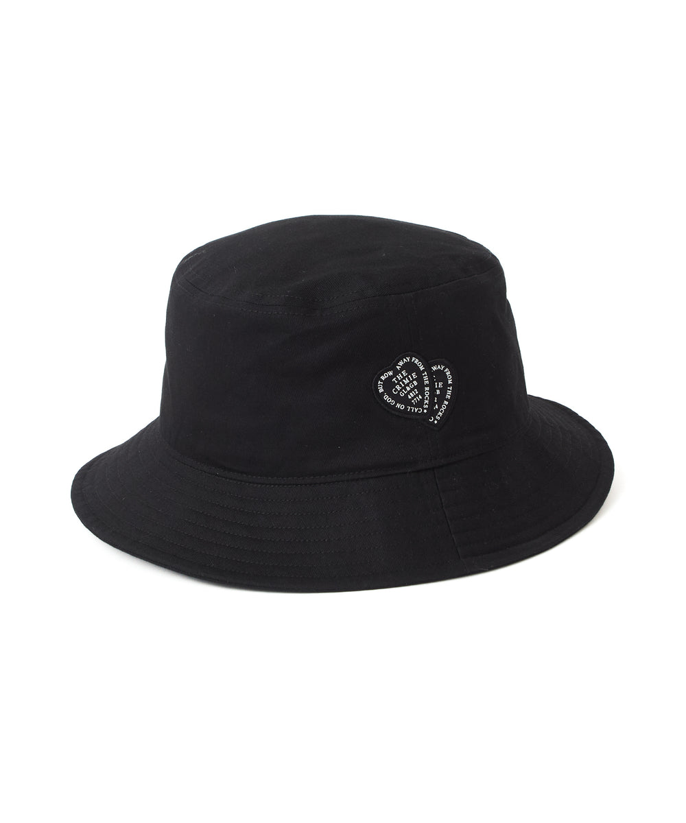 BLACK HEART WAPPEN BUCKET HAT – THE CRIMIE